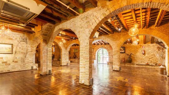corporate-cellar-masia-notari